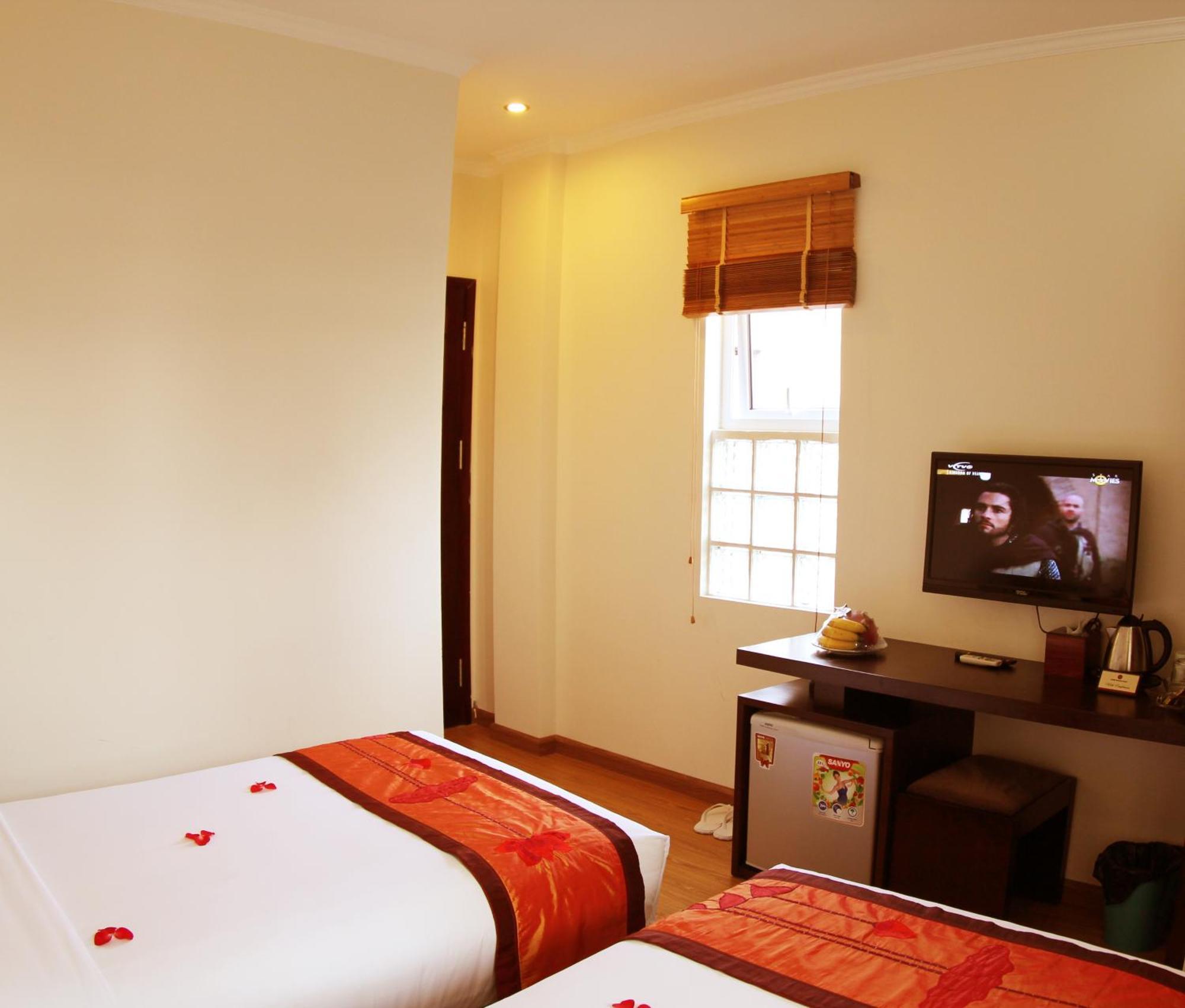 Rising Dragon Hotel Hanoi Exterior photo